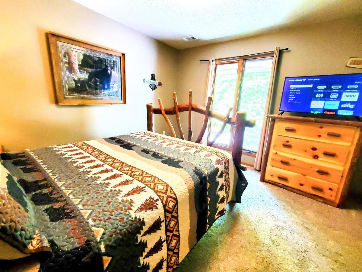 Wandering Bear Lodge-free Tickets Sevierville